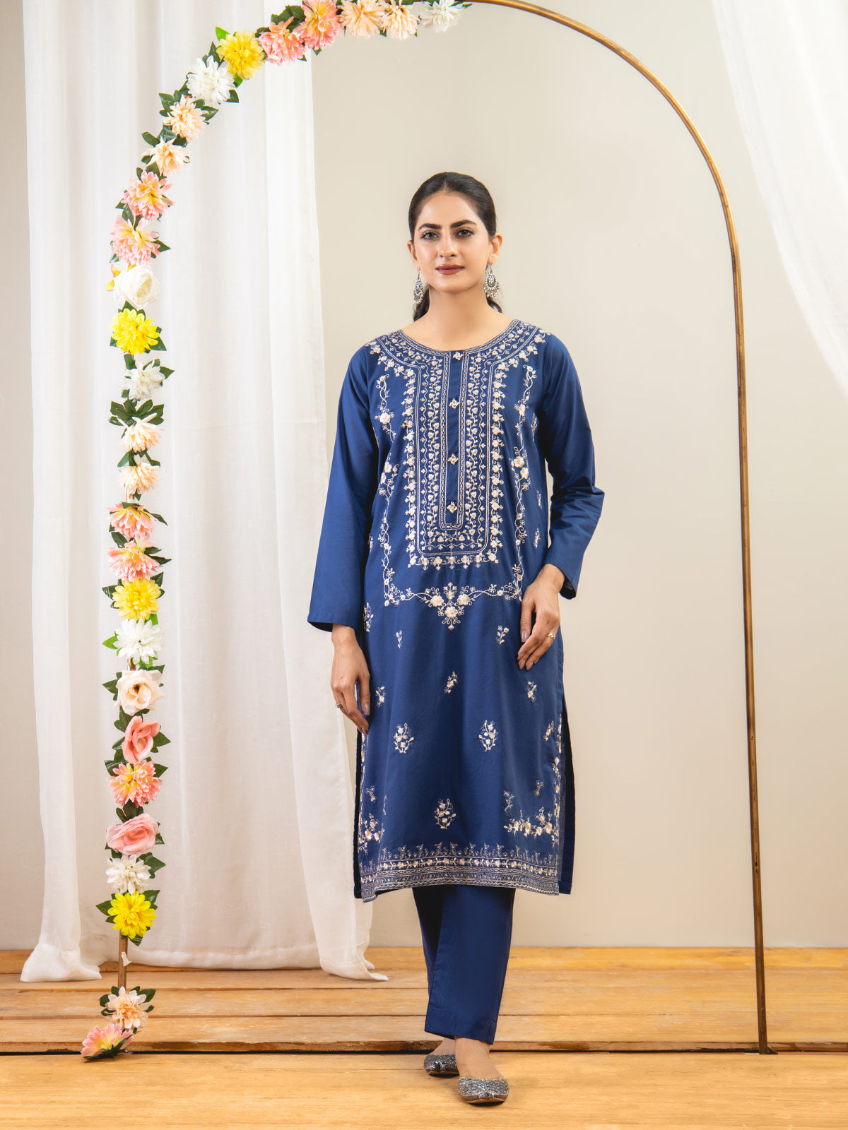 2 Piece Embroidery Shirt With Plain Trouser (Blue)