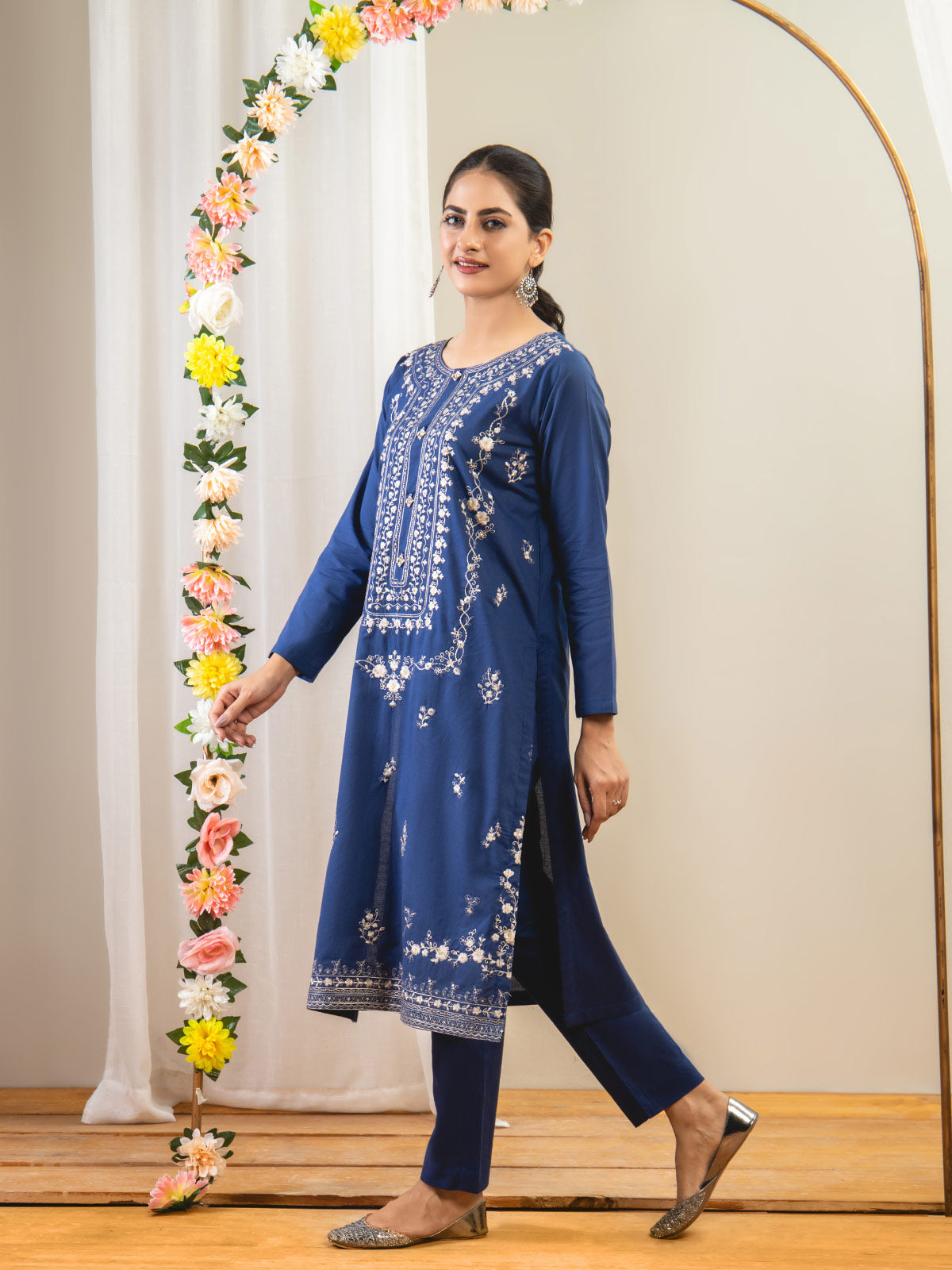 2 Piece Embroidery Shirt With Plain Trouser (Blue)